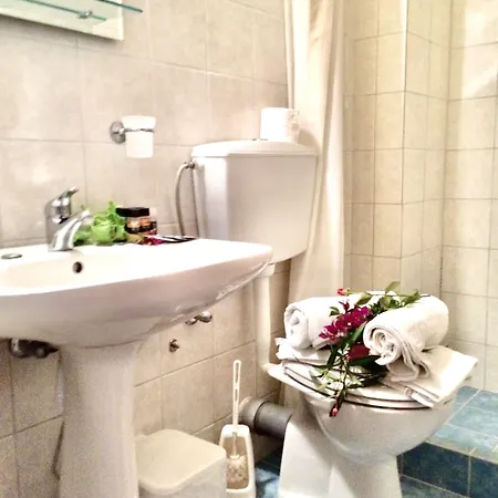 Ccb Bruskos Hotel